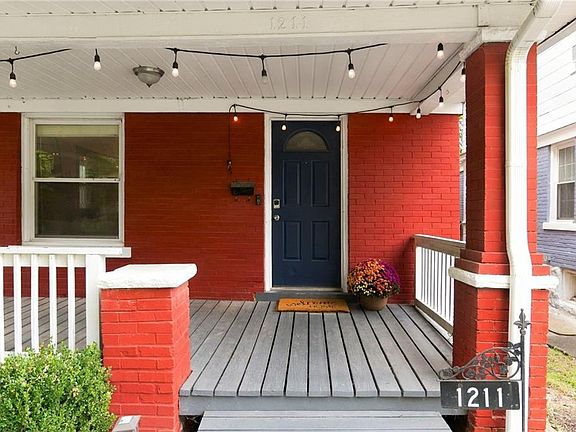 3rd image of 1211 W 40th St