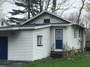 162 River Meadow Dr, Rochester, NY 14623