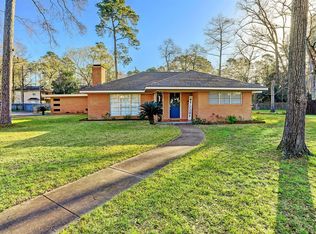 110 S Woodsway St W, Conroe, TX 77301