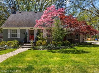 4029 Cornwall St, Berkley, MI 48072