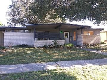1st image of 720 Santa Elena Dr