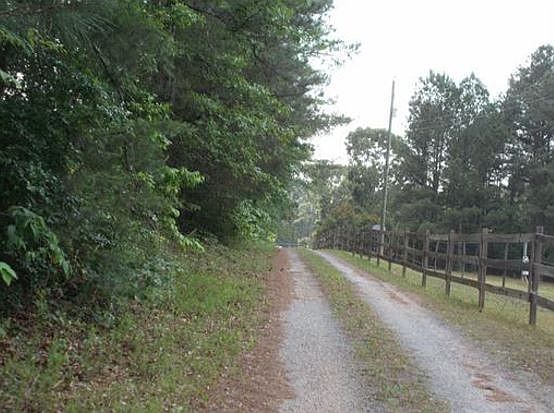 2nd image of 190 Empire Rd