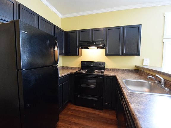 3rd image of 422 James Ave #430-203