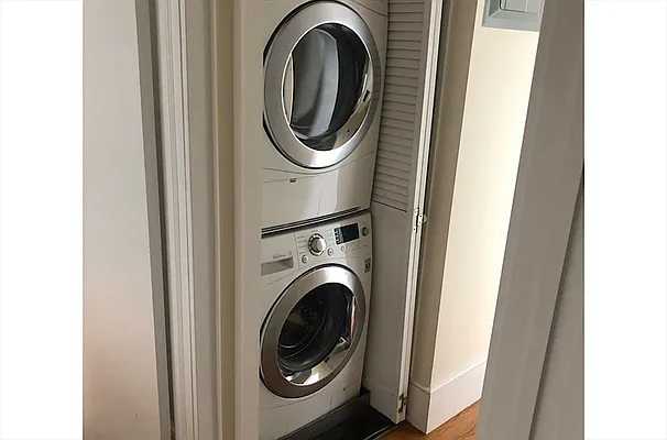 Rented by Citi Habitats | media 5