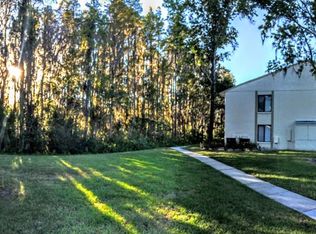 1433 Pine Glen Pl APT B2, Tarpon Springs, FL 34688