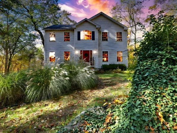 50 Patton Avenue, Seymour, CT 06483