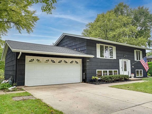 3rd image of 6619 Cooper Ave