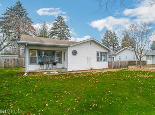 1510 19th St, Zion, IL 60099