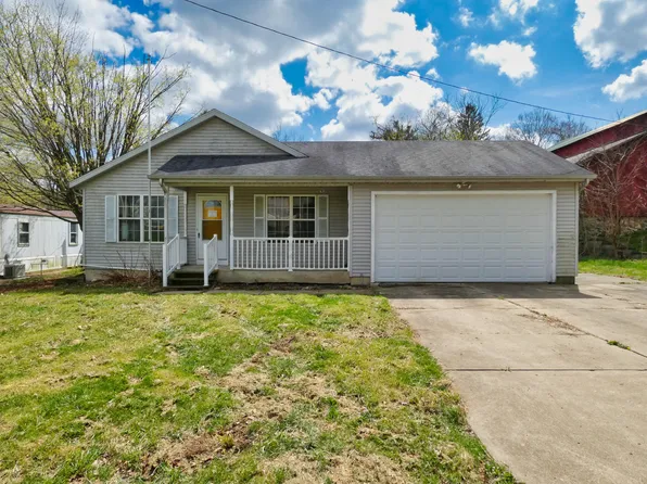 484 Graham St, Cassopolis, MI 49031