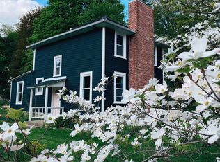 595 Salt Point Tpke, Poughkeepsie, NY 12601
