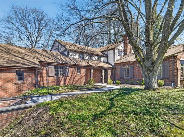 25 Cornell St, Ithaca, NY 14850