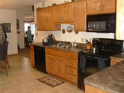5th image of 1315 Spring Hill Dr