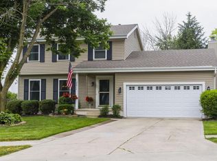 2811 Westbreeze Dr, Hilliard, OH 43026