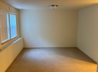 6205 26th St NE #B, Tacoma, WA 98422