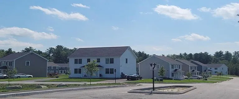 34 Chamberlain Dr #34 — Photo 8