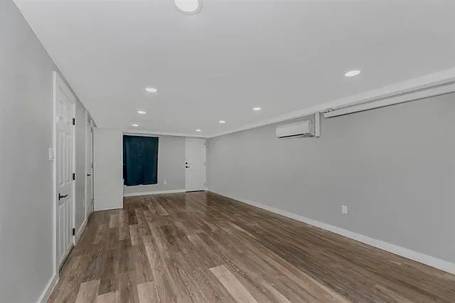 64 College St #1 — Photo 16