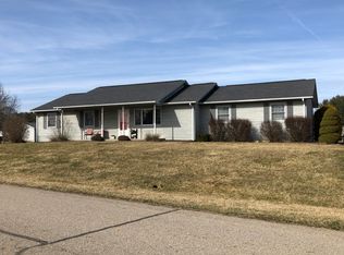 60 Main St, The Plains, OH 45780