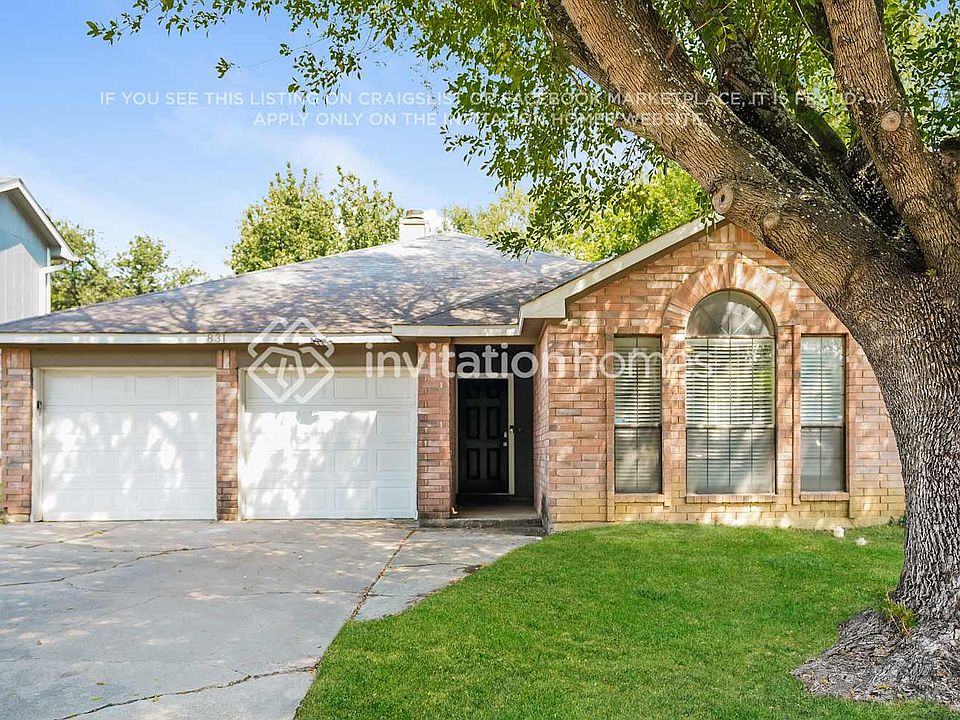 1st image of 831 Wyndham Pl