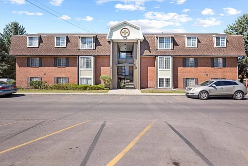 718 W 1720 N Photo 1
