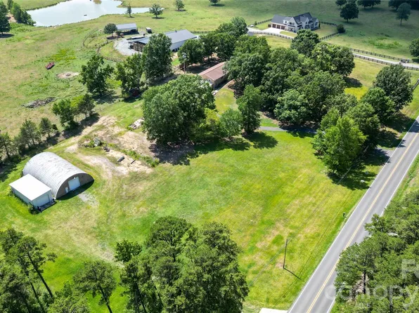 8201 State Highway 200, Stanfield, NC 28163