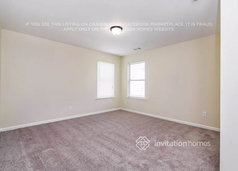 3467 Rosebud Park Dr — Photo 15