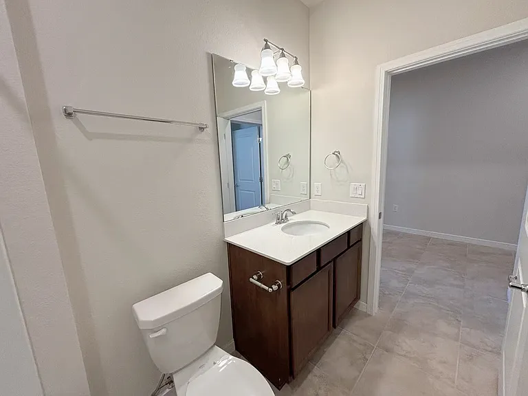 17317 Back Bay Ct — Photo 33