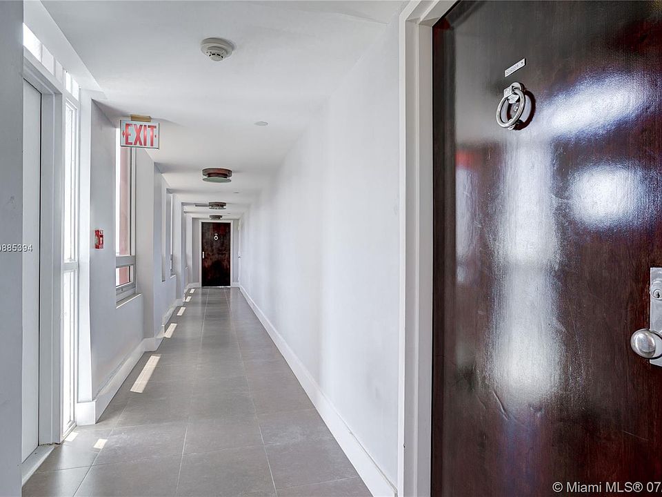 1st image of 1541 Brickell Ave #C1008