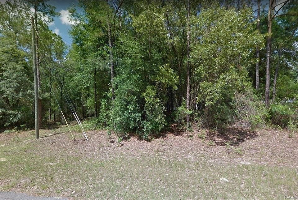 1st image of 2041 W Arbutus Dr