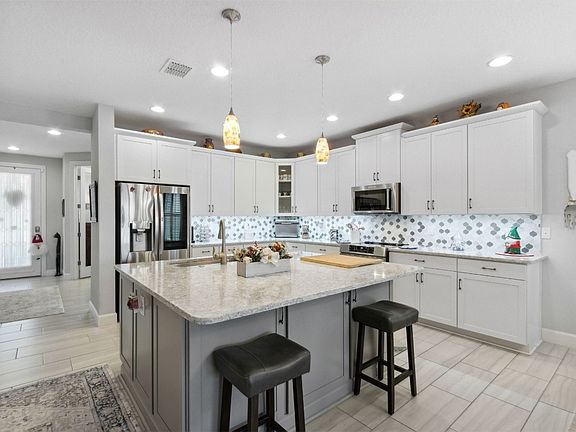 5th image of 85050 Majestic Walk Blvd