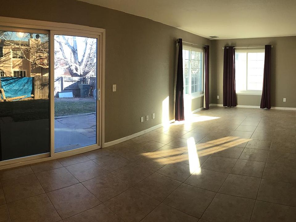 2nd image of 12558 Eudora St