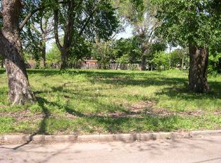 2510 N 17th St, Waco, TX 76708