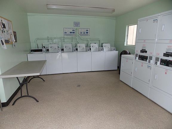 community laundry