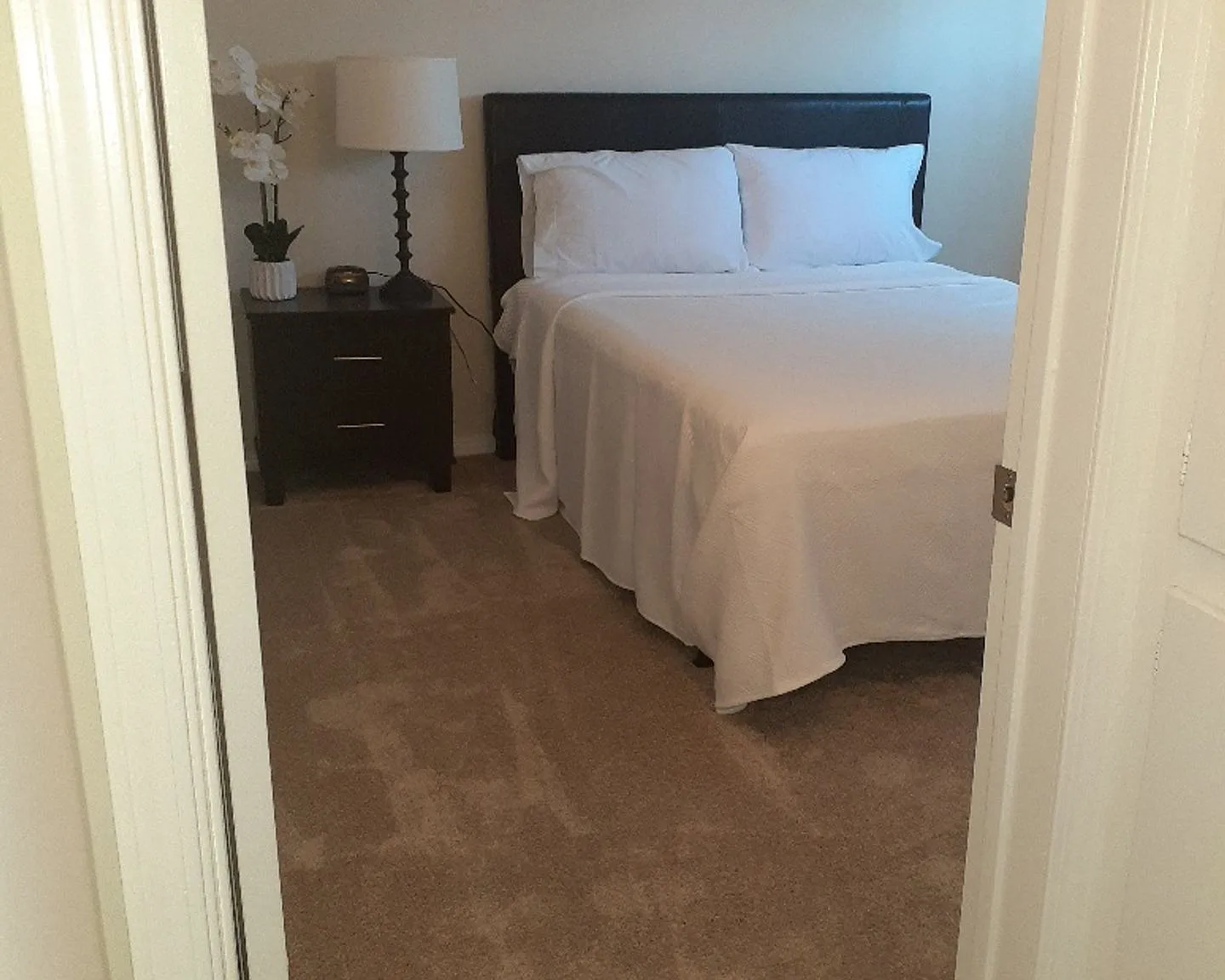 Ready for move in 2 bedroom — Photo 4