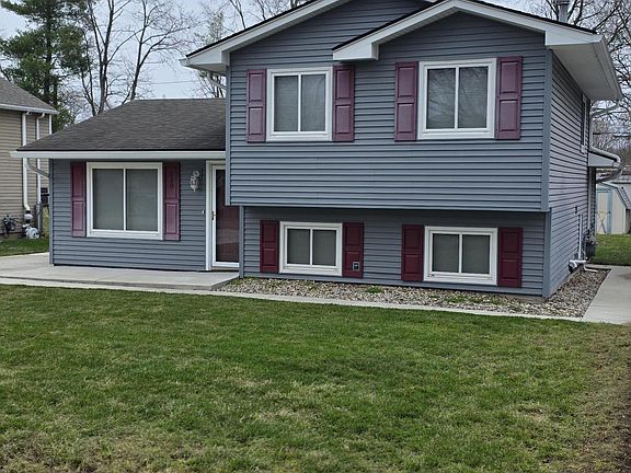 4th image of 520 Rice Ave