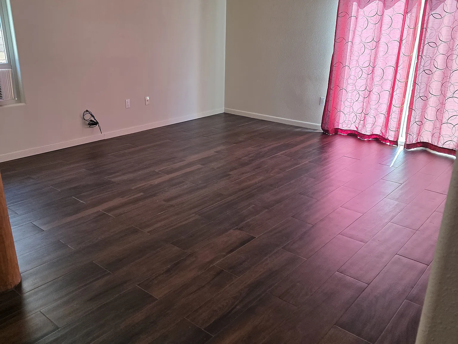 3 bed, 1460 sqft, $3,500 — Photo 3