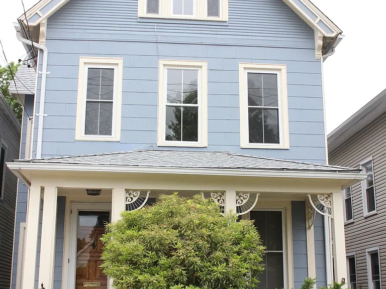 28 Cottage St #1 — Photo 14