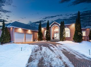 5 Countryside Grn, Ottawa, ON K2R 1B5