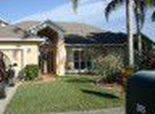 205 Lake Shore Dr, Merritt Island, FL 32953