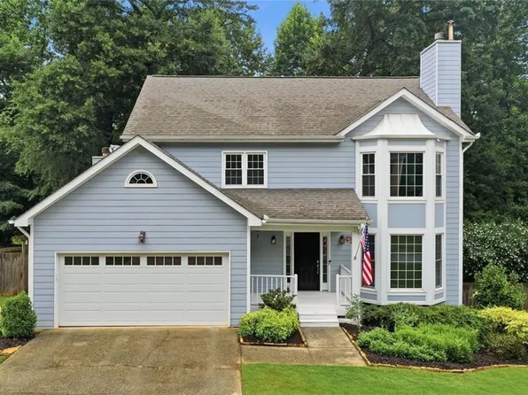 1427 Emerald Pine Ct, Lawrenceville, GA 30043