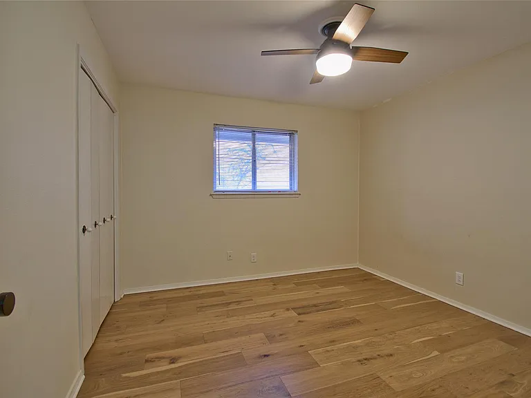 9202 Quail Meadow Dr — Photo 21