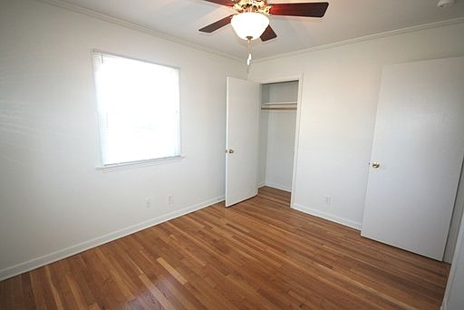 3rd image of 1605 Sedgefield St APT H