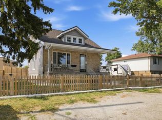 610 Brazil Ave, Windsor, ON N8X 2X5