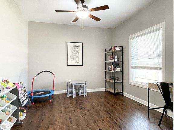 5th image of 2042 Brook Stone Dr