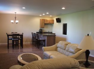 375 Rosslare St, Marion, IA 52302