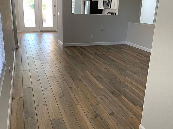 5th image of 17019 W Central St