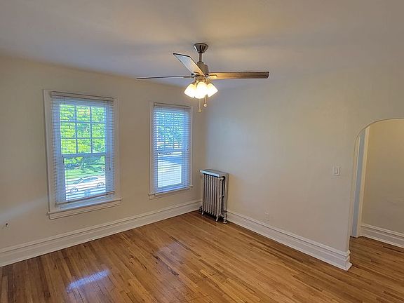 5th image of 22-38 D St #38-5