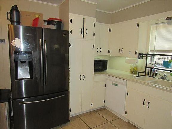 4th image of 901 S Burdette Ave