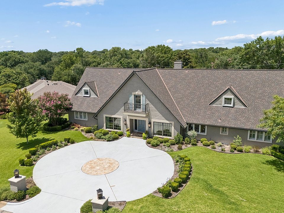 1st image of 6829 Midcrest Dr