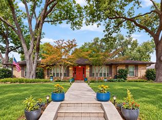 910 Sharpshire St, Grand Prairie, TX 75050