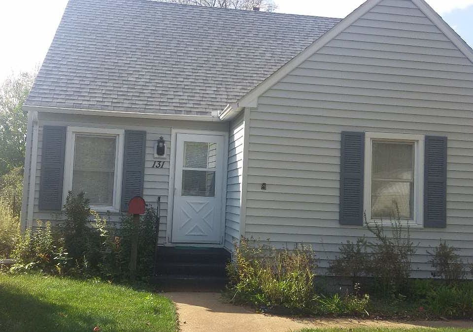 1st image of 131 19th St N